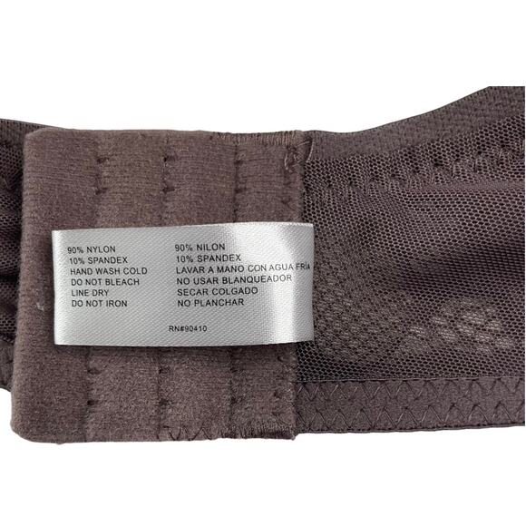 Delta Burke 38DD Bra Underwire Purple Full Coverage Wide Strap Style 8411-16 - Picture 4 of 5